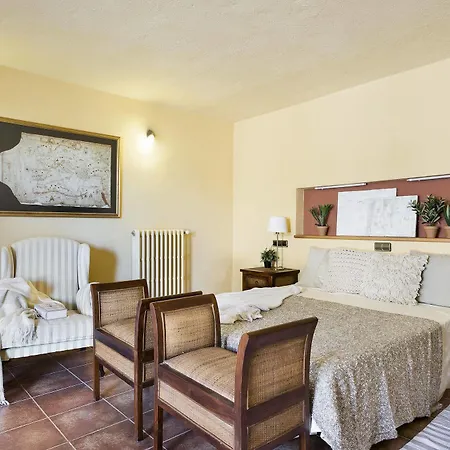 Vinyes De Lemporda فندق